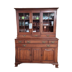 chinatt Willett Wildwood Cherry China Cabinet